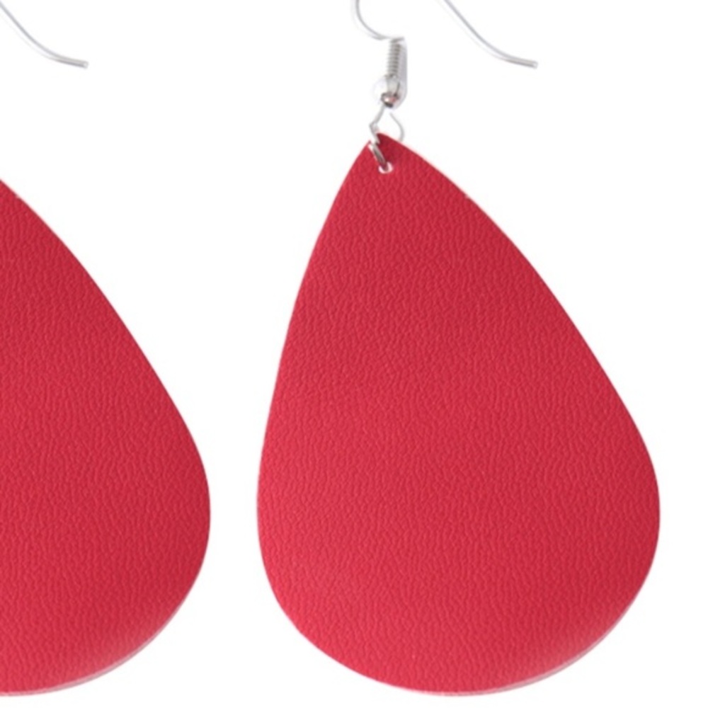 ‎✨LEATHER-RED-EARRINGS✨NEW - Picture 3 of 3